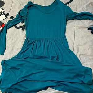 Amazon Brand Turquoise Long Sleeved Midi Dress Size M